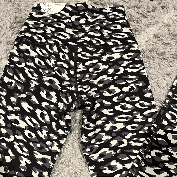 Aerie animal print leggings -perfect for back to school Size XS - Picture 9 of 11